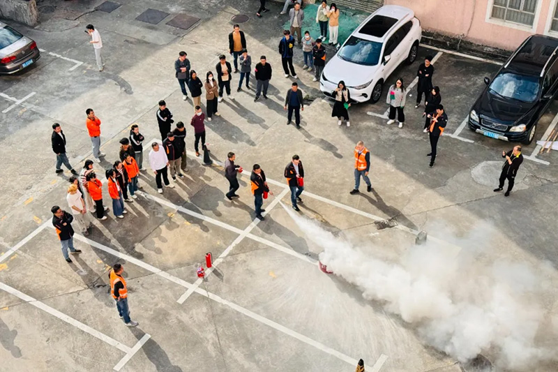 1733826921469983.jpg 640-4.jpg